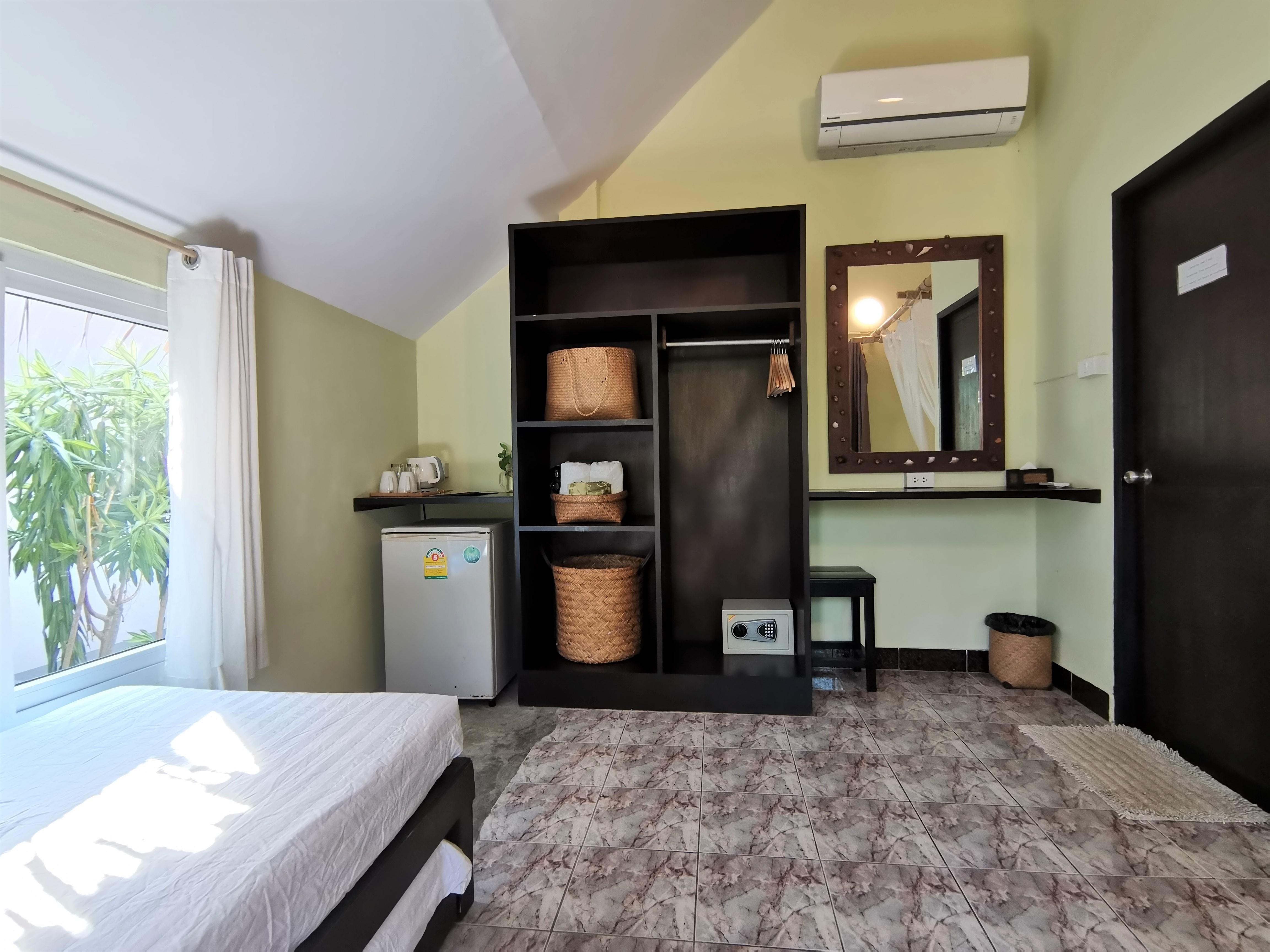 Bambie Boutique Home & Resort Ko Lanta Buitenkant foto